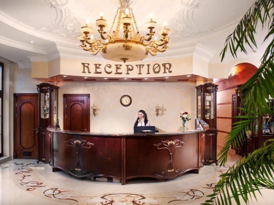 Staro Hotel Kiev Dış mekan fotoğraf