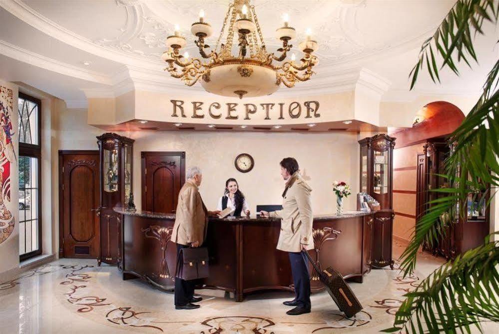 Staro Hotel Kiev Dış mekan fotoğraf